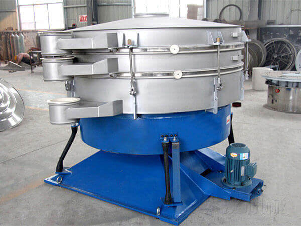 搖擺篩仿照的就是簡(jiǎn)單的篩分方式雙眼雙手篩分，它是目前有效的模擬了人工篩分運(yùn)動(dòng)的有效原理。